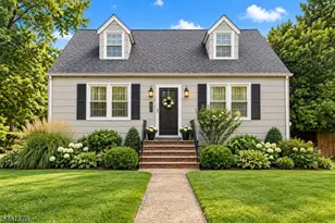 372 S Union Ave, Cranford Township, NJ 07016 - Photo 1