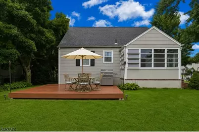 372 South Union Ave, Cranford Township, NJ 07016 - Photo 19