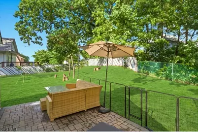 212 Hancox Ave, Nutley, NJ 07110 - Photo 25