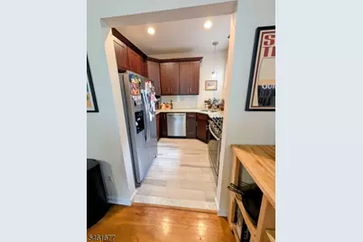 36 Phoenix Ave #B, Morristown, NJ 07960 - Photo 5
