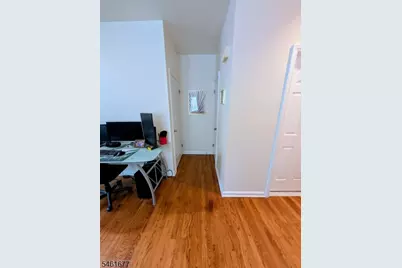 36 Phoenix Ave #B, Morristown, NJ 07960 - Photo 7