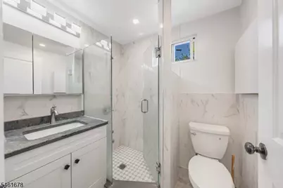 166 Victor St Unit 2, Franklin Township, NJ 08873 - Photo 7