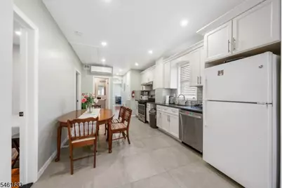 166 Victor St Unit 1, Franklin Township, NJ 08873 - Photo 5