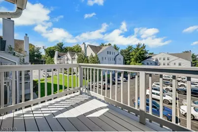 105 Quartz Ln, Paterson, NJ 07501 - Photo 21