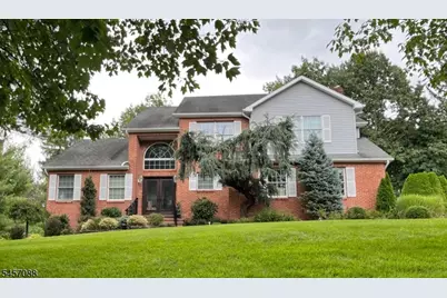 2 Lisa Ln, East Hanover Township, NJ 07936 - Photo 1