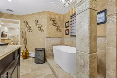 2 Lisa Ln, East Hanover Township, NJ 07936 - Photo 21