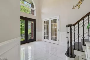 2 Lisa Ln, East Hanover Township, NJ 07936 - Photo 3