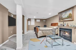576 Richfield Ave, Kenilworth, NJ 07033 - Photo 31