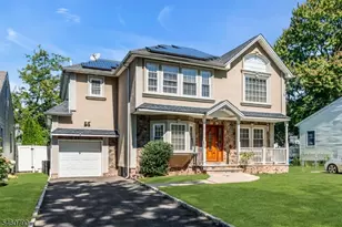 576 Richfield Ave, Kenilworth, NJ 07033 - Photo 1