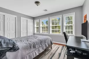 576 Richfield Ave, Kenilworth, NJ 07033 - Photo 27