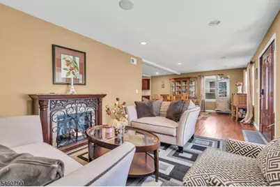 576 Richfield Ave, Kenilworth, NJ 07033 - Photo 7