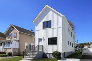 13 Columbus Ave, Edison Twp., NJ 08817 - Photo 3