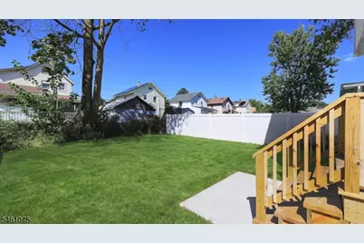 13 Columbus Ave, Edison Twp., NJ 08817 - Photo 31