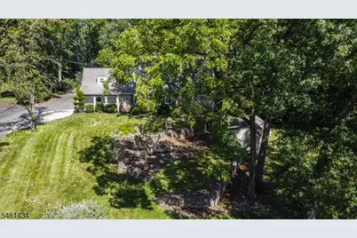 170 New Providence Rd, Mountainside, NJ 07092 - Photo 3