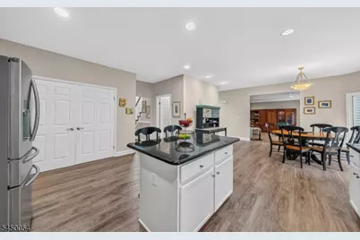 22 Jarombek Dr, Montville Township, NJ 07082 - Photo 9
