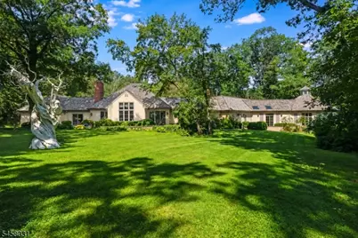 24-2 Douglass Ave, Bernardsville, NJ 07924 - Photo 3