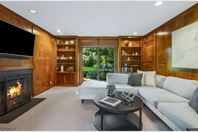24-2 Douglass Ave, Bernardsville, NJ 07924 - Photo 23