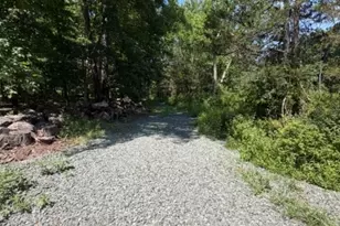 24 Shagbark Ln, Readington, NJ 08889 - Photo 3