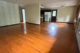 530 Stanhope Rd, Byram Township, NJ 07871 - Photo 5