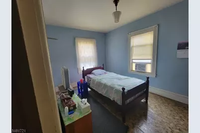 52 Goffle Rd, Hawthorne, NJ 07506 - Photo 3