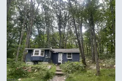 26 Cedar Ln, Vernon, NJ 07461 - Photo 1