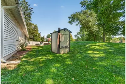 730 Marudy Dr, Union Township, NJ 08802 - Photo 21