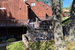 11 Great Gorge Dr, Vernon, NJ 07462 - Photo 3