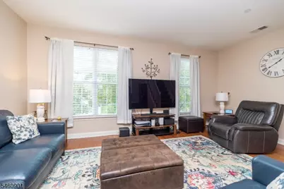 13 Hope St, Lopatcong Township, NJ 08865 - Photo 11