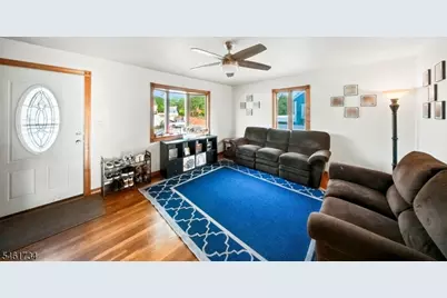 126 Martin Dr, South Plainfield, NJ 07080 - Photo 3