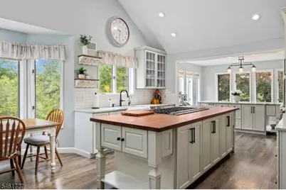 12 Craig Rd, Readington, NJ 08853 - Photo 11