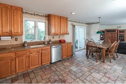 163 Matthews Farm Rd, Montgomery Township, NJ 08502 - Photo 11