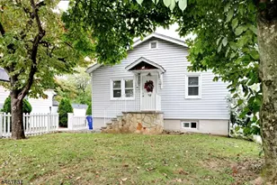 15 Crescent Ave, Totowa, NJ 07512 - Photo 1