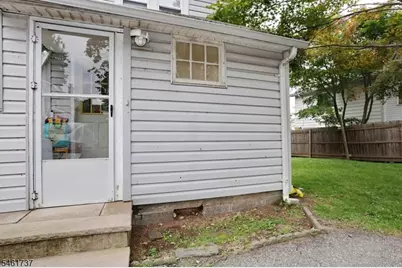 15 Crescent Ave, Totowa, NJ 07512 - Photo 27