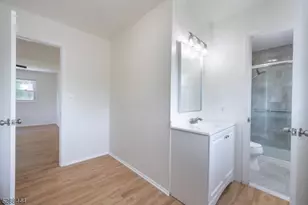 31 Harwood Pl, Wayne, NJ 07470 - Photo 21