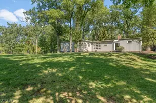 879 Vosseller Ave, Bridgewater, NJ 08836 - Photo 31