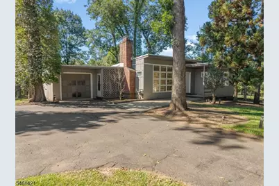 879 Vosseller Ave, Bridgewater, NJ 08836 - Photo 1