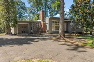 879 Vosseller Ave, Bridgewater, NJ 08836 - Photo 1