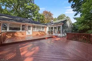 41 Charwalt Dr, Hawthorne, NJ 07506 - Photo 35