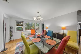 41 Charwalt Dr, Hawthorne, NJ 07506 - Photo 11
