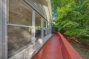 41 Charwalt Dr, Hawthorne, NJ 07506 - Photo 39