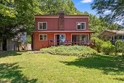 907 Plymouth Lake Dr, Stillwater, NJ 07860 - Photo 7