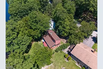 907 Plymouth Lake Dr, Stillwater, NJ 07860 - Photo 25