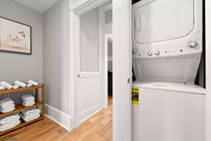 32 Willowdale Ave, Montclair, NJ 07042 - Photo 11