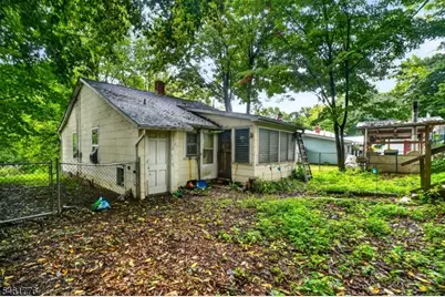 46 Fowler St, Franklin, NJ 07416 - Photo 3