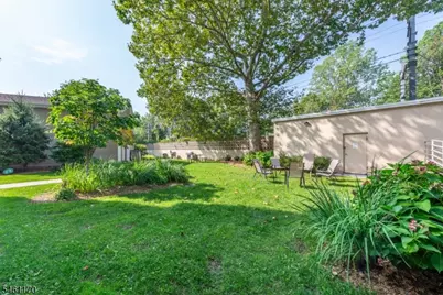 530 Valley Rd #7Z, Montclair, NJ 07043 - Photo 25