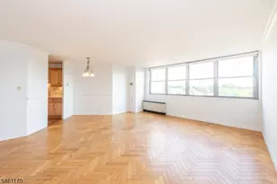 530 Valley Rd, Montclair, NJ 07043 - Photo 7