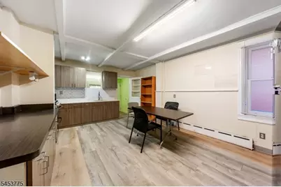25 Evans Ave, Trenton, NJ 08638 - Photo 9