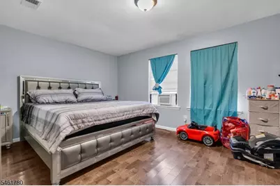 914 S 18th St, Newark, NJ 07108 - Photo 17
