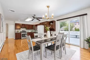 288 Corbett Pl, North Plainfield, NJ 07060 - Photo 3