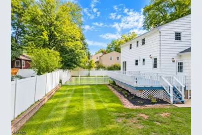 288 Corbett Pl, North Plainfield, NJ 07060 - Photo 35